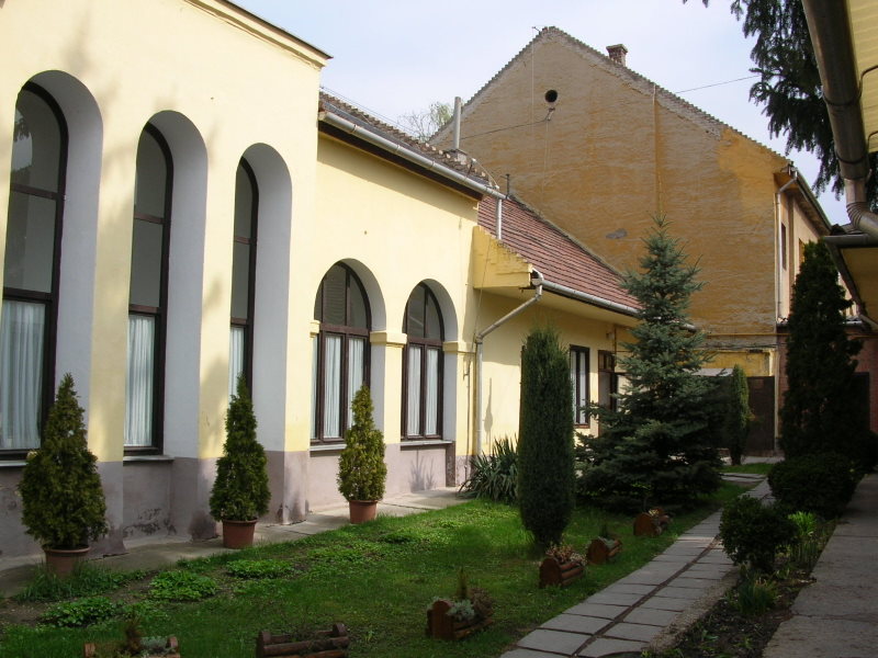 Történet-1